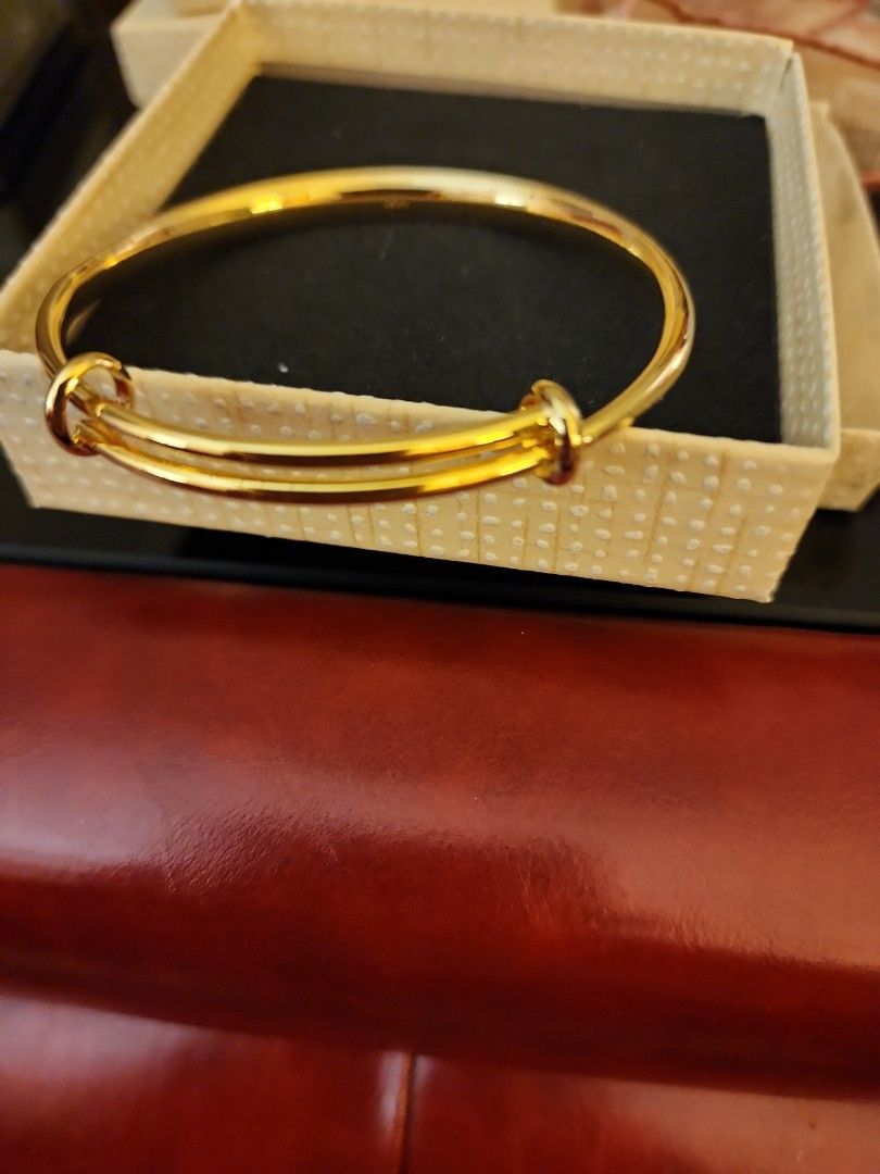 916 gold bangle adjustable Luxury Accessories on Carousell