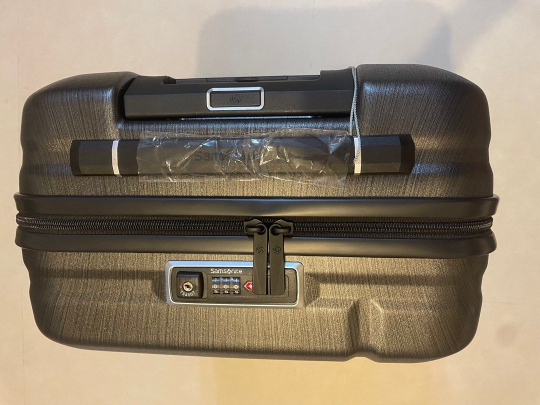 全新 brand new Samsonite 20吋 / 28吋 行李箱 可上機 carryon suitcase Inova 升級版
