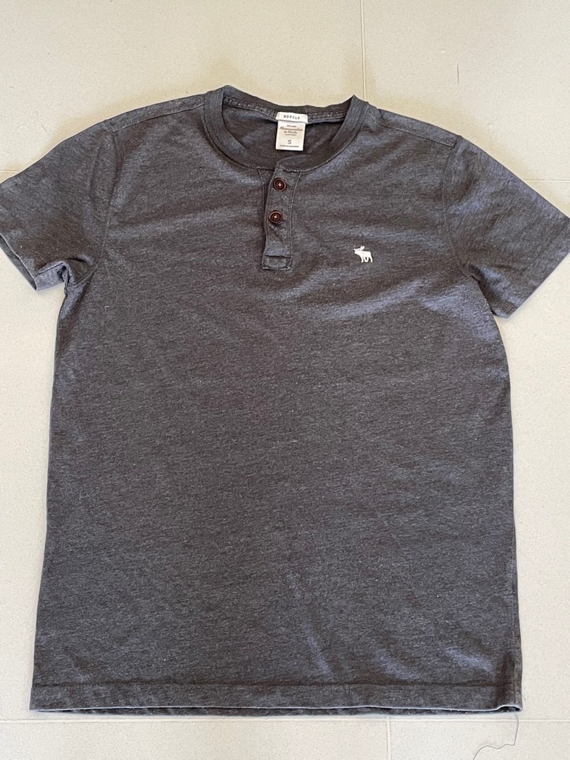 Abercrombie & Fitch T shirt, Men's Fashion, Tops & Sets, Tshirts & Polo