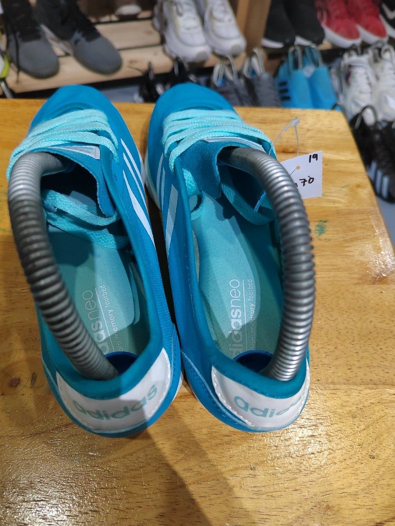 Adidas top neo groove