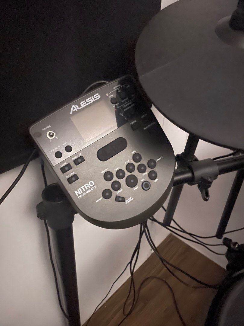 Alesis Edrum Kit, Hobbies & Toys, Music & Media, Musical Instruments