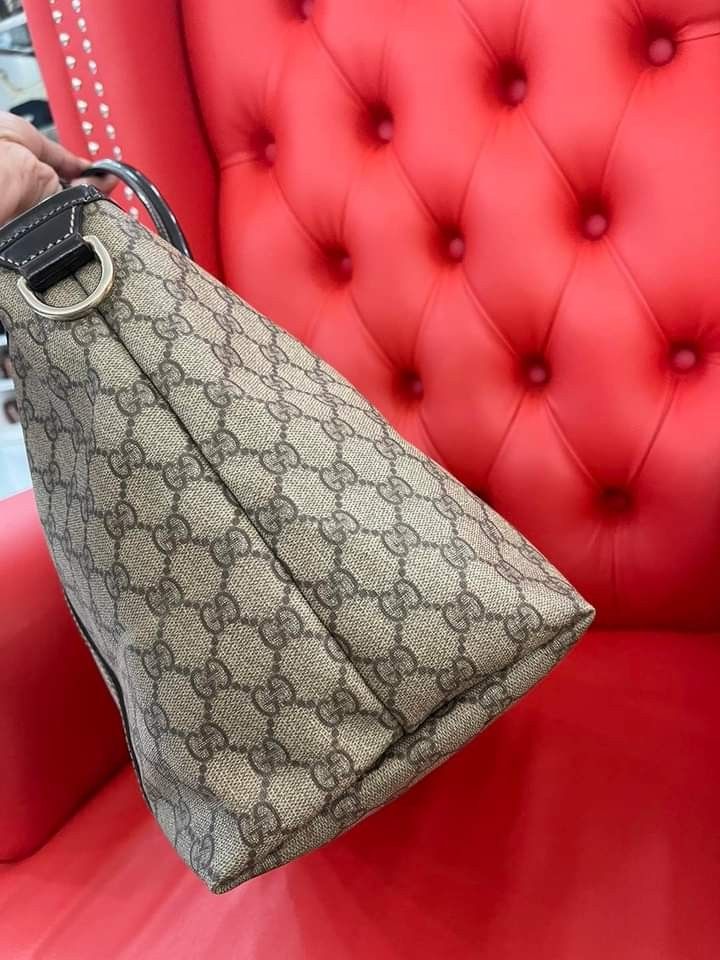 Authentic gucci tote, Luxury, Bags & Wallets on Carousell