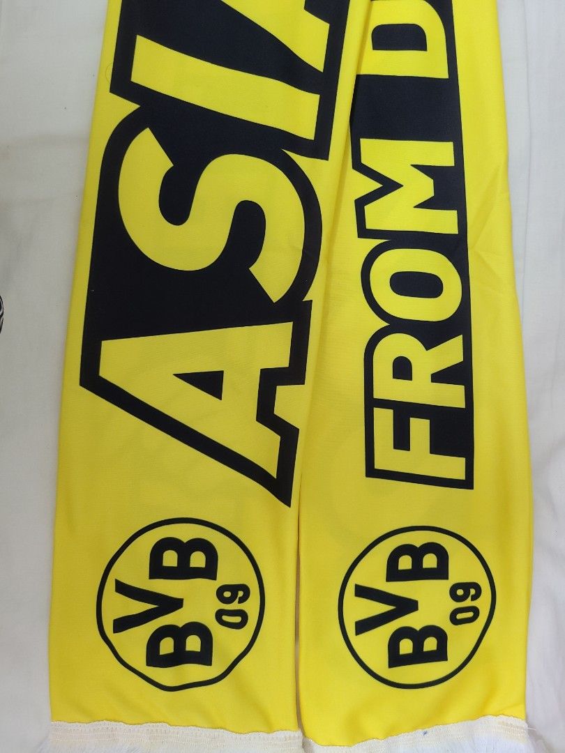 Borussia Dortmund Asia Tour Scarfe, Sports Equipment, Other Sports