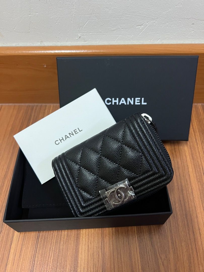 Chanel boyfriend purse deals