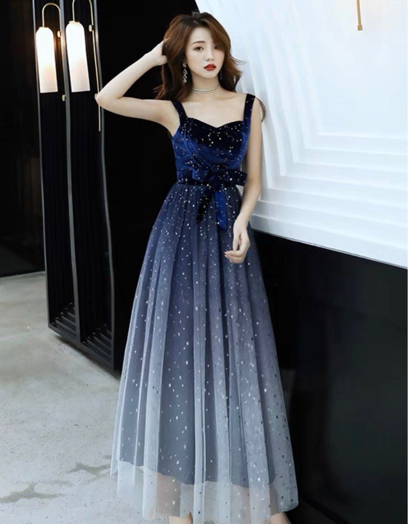 WTS XL Dark Colour Blue Dress Size XL Negotiable 2nd Hand Sparkly