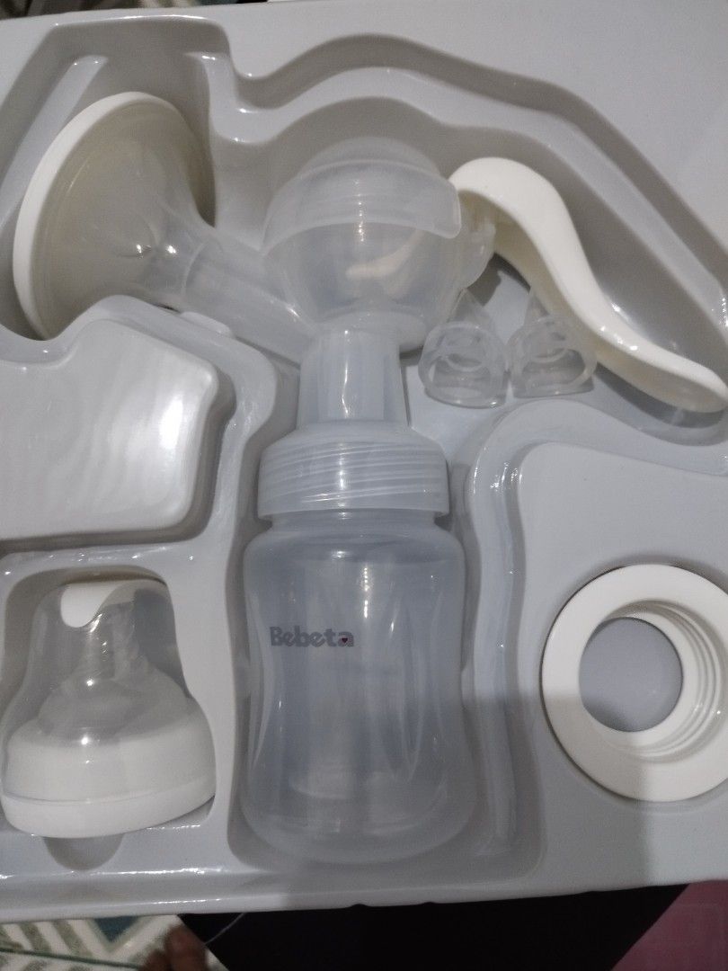 Breast pump, preemie bottles, Babies & Kids, Nursing & Feeding
