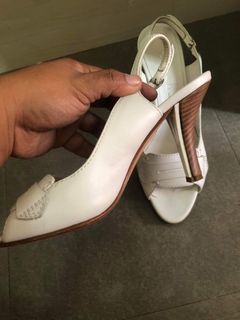 (Category: ) located in . Submitted by franceso (Listing ID 1198999695, Image 1). Description: .