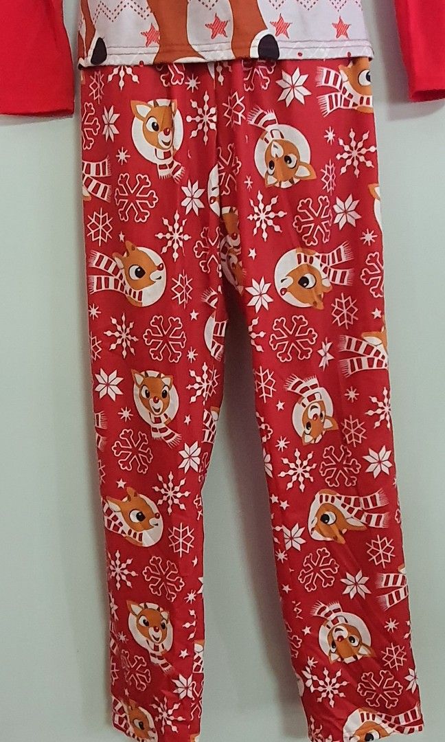 Christmas Pajama Set - Small Female (Category: Jumpsuits) located in Cebu City. Submitted by bethtaylor (Listing ID 1198924791, Image 3). Description: - Used for Photoshoot only - Small Female Adult - Available within Cebu City only.