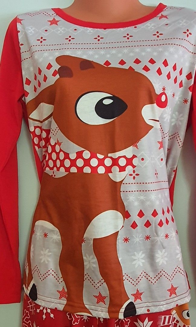 Christmas Pajama Set - Small Female (Category: Jumpsuits) located in Cebu City. Submitted by bethtaylor (Listing ID 1198924791, Image 2). Description: - Used for Photoshoot only - Small Female Adult - Available within Cebu City only.