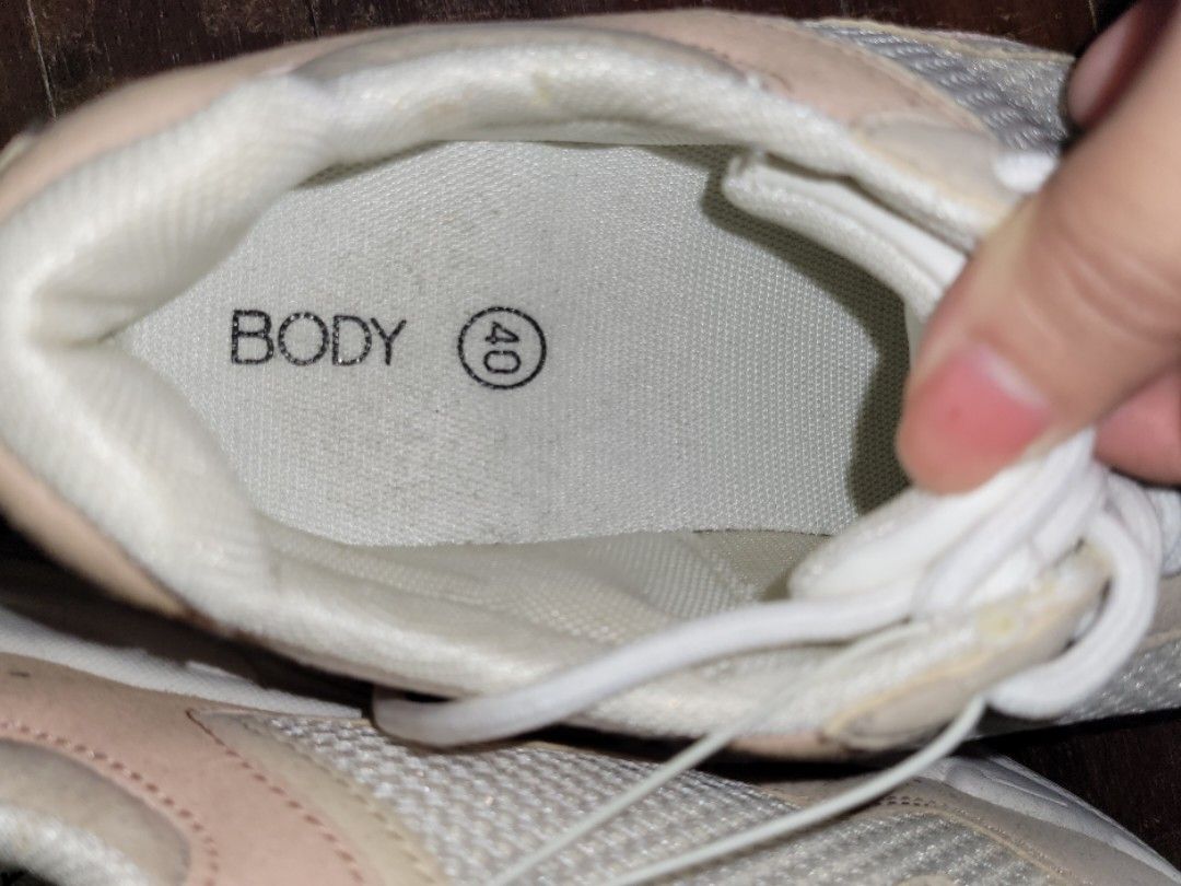 Cotton on body shoes store