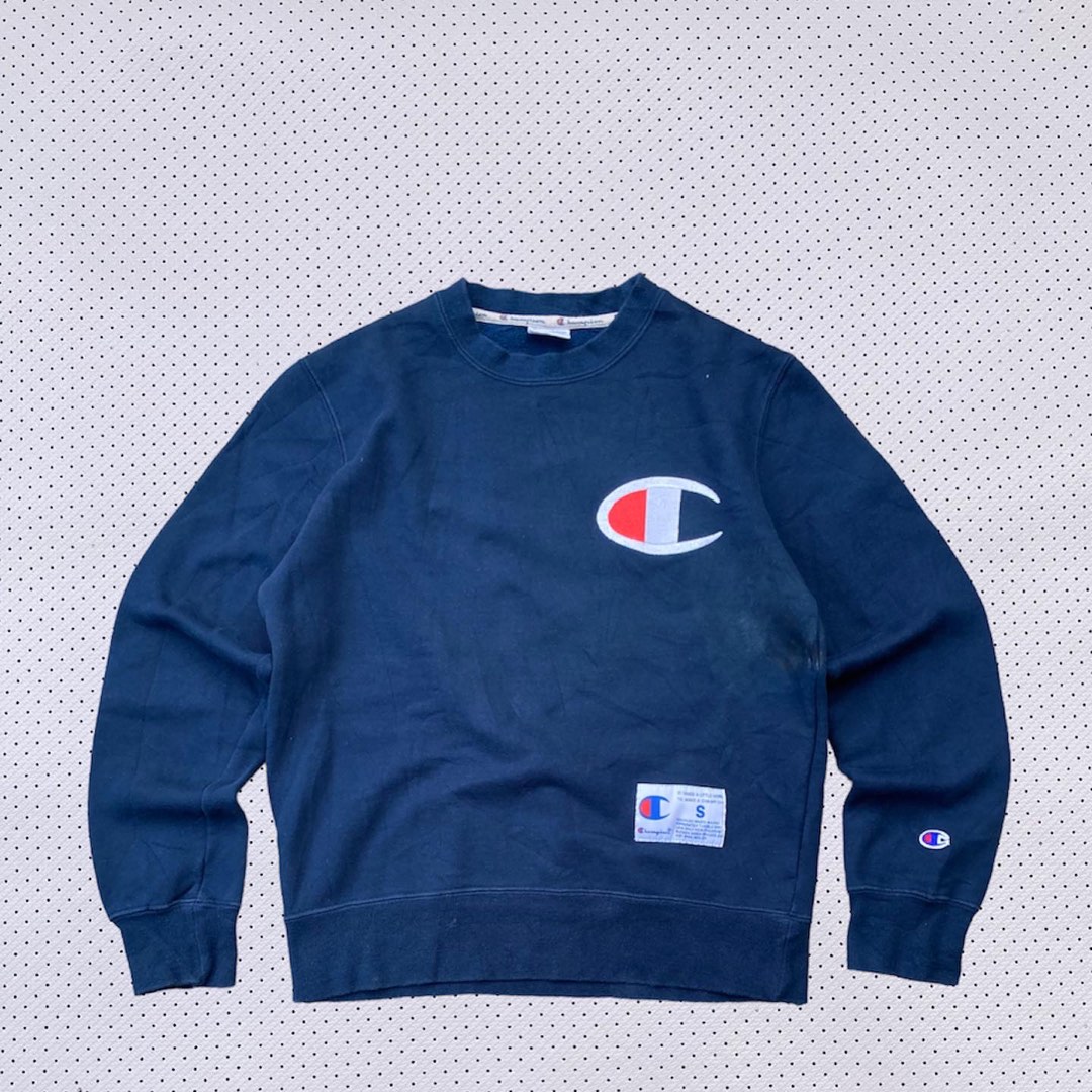 Champion crewneck big best sale logo
