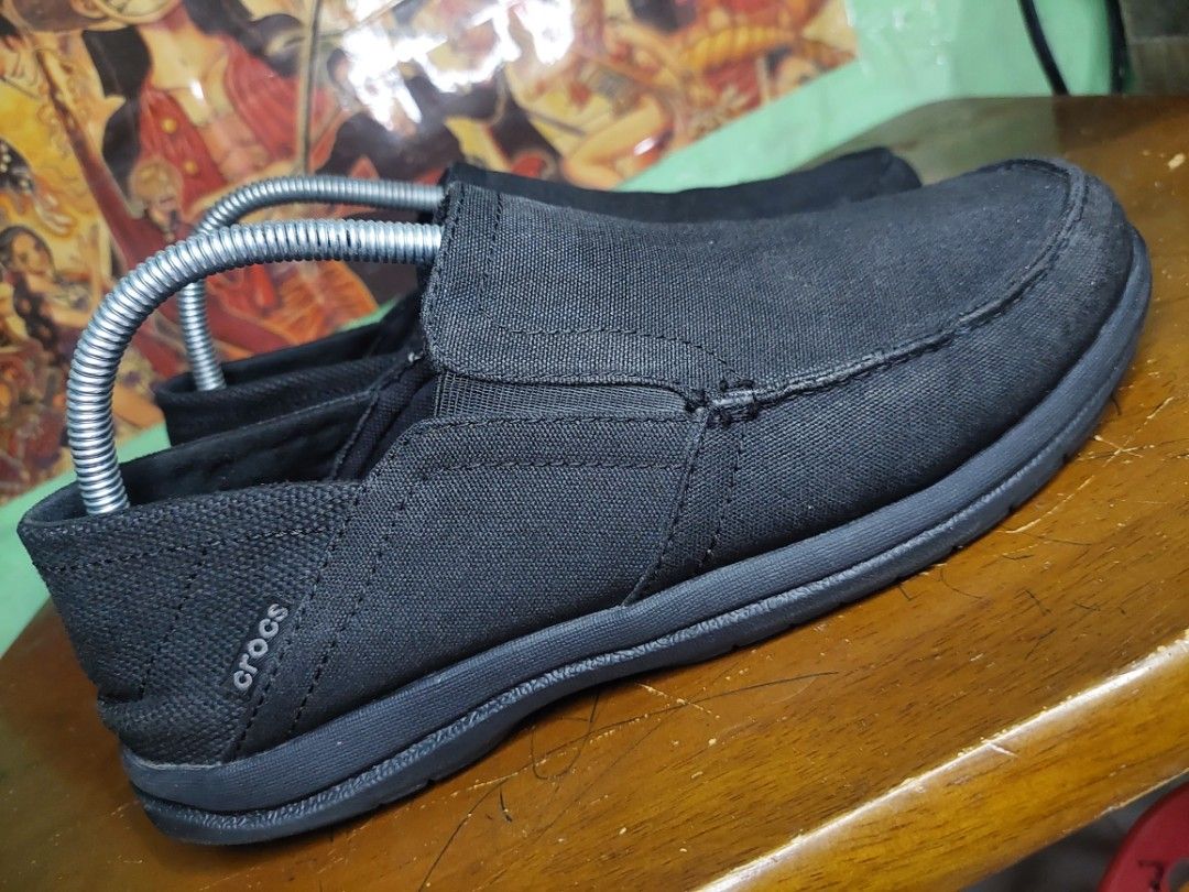 Black store canvas crocs