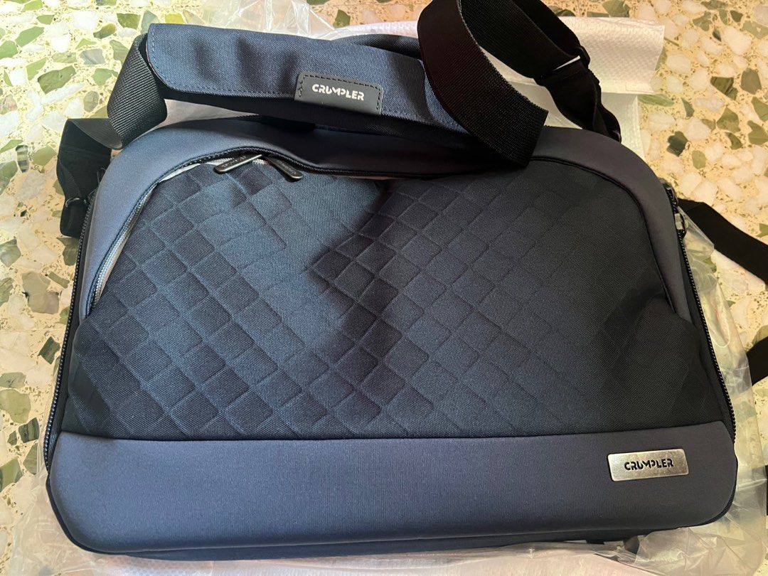 Crumpler Mantra briefcase pro. Night sky, Men's Fashion, Bags