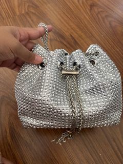 (Category: ) located in . Submitted by eenahbee (Listing ID 1198928785, Image 1). Description: .