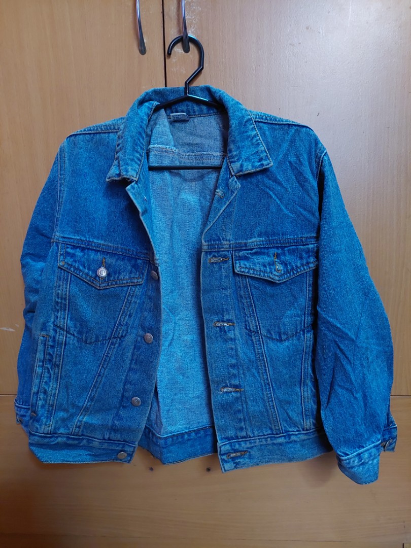 denim-jacket-women-s-fashion-activewear-on-carousell