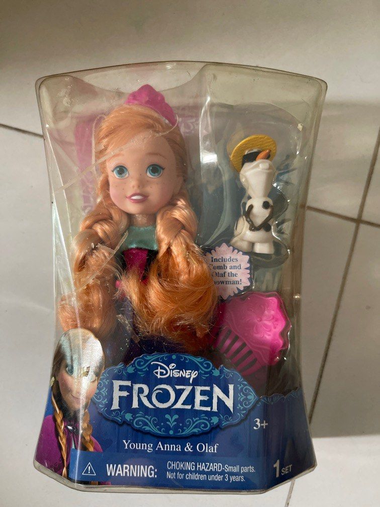 Disney frozen young Anna doll olaf include comb original