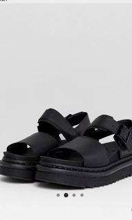 Dr Martens Voss Sandals in Black