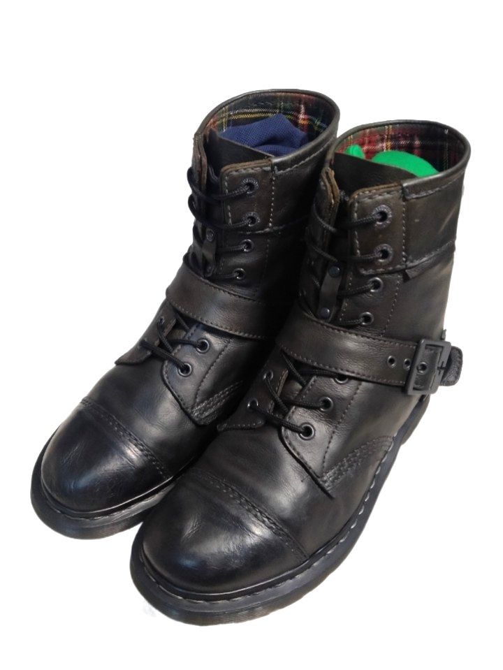 Dr martens triumph 1460 discount
