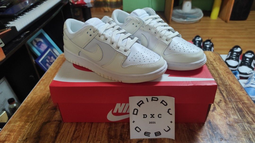 dunk low w sail