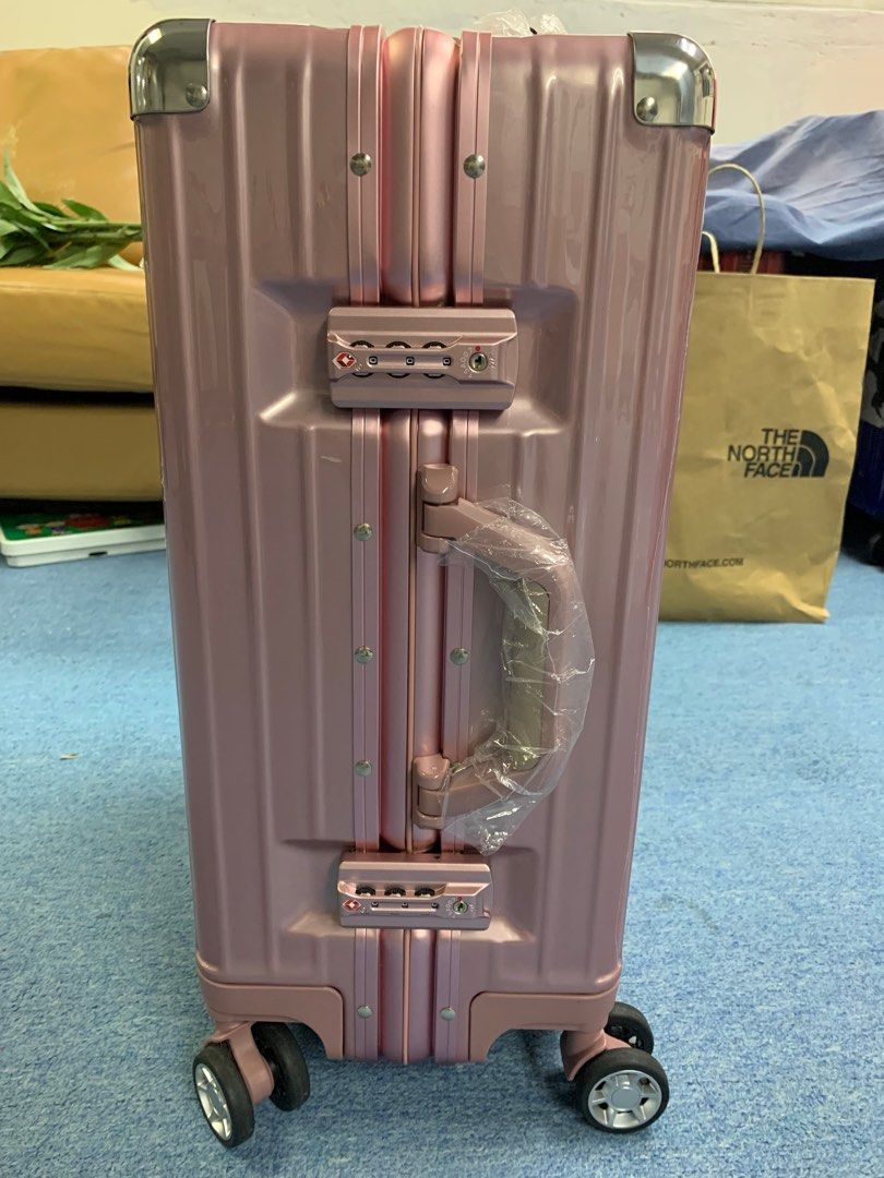 Dunlop cabin size suitcase hot sale