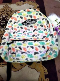 (Category: ) located in . Submitted by syashop_preloved (Listing ID 1198950315, Image 1). Description: .
