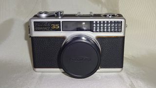 Fujica Compact 35 Film Camera with Fujinon 38 f2.8 lens
