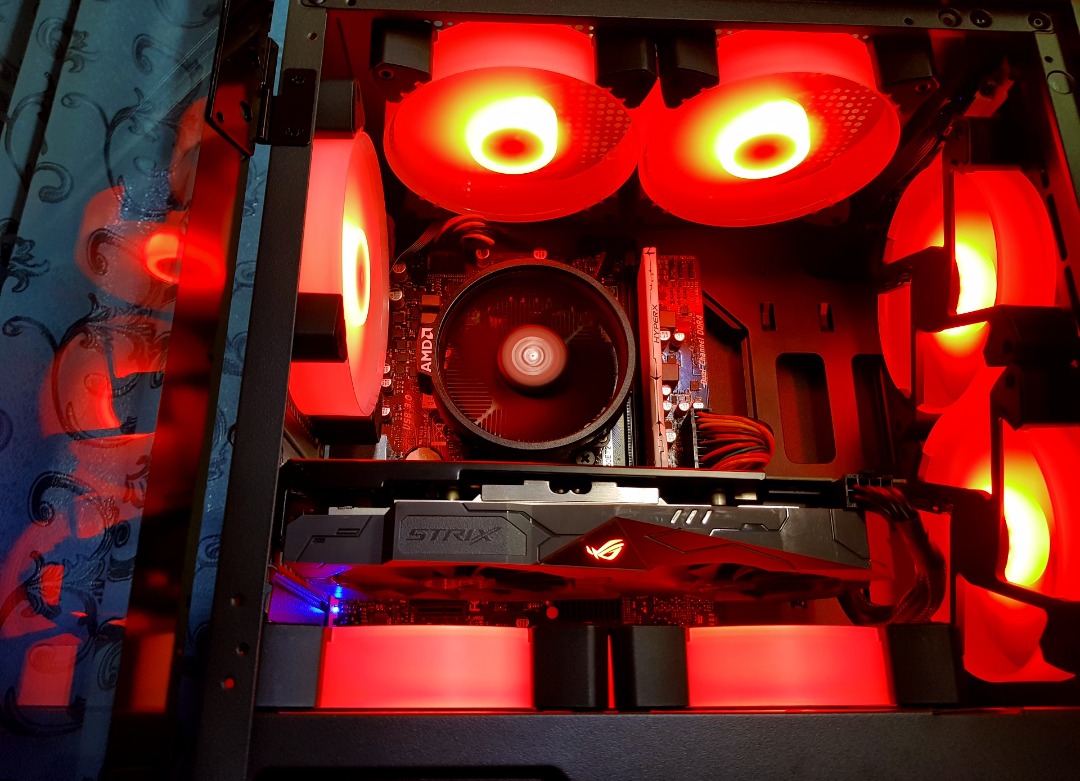 Gaming Rig with 8 GB ROG Strix GPU with Receipt & Warranty Desktop PC