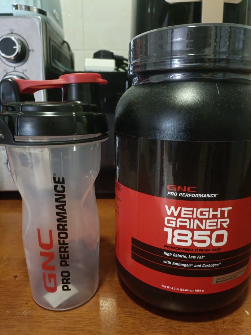 GNC WEIGHT GAINER CHOCOLATE FLAVOUR, Health & Nutrition, Health