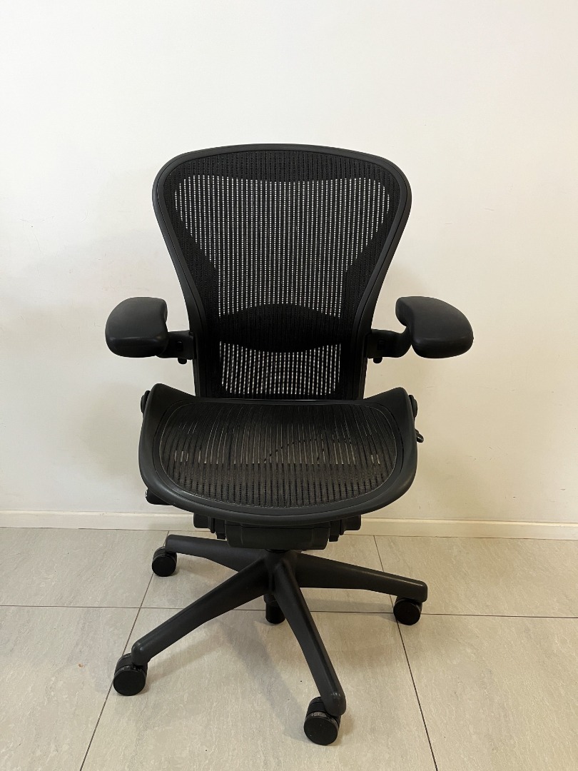 Herman Miller Aeron Chair Classic Lumbar Support Model, Size B