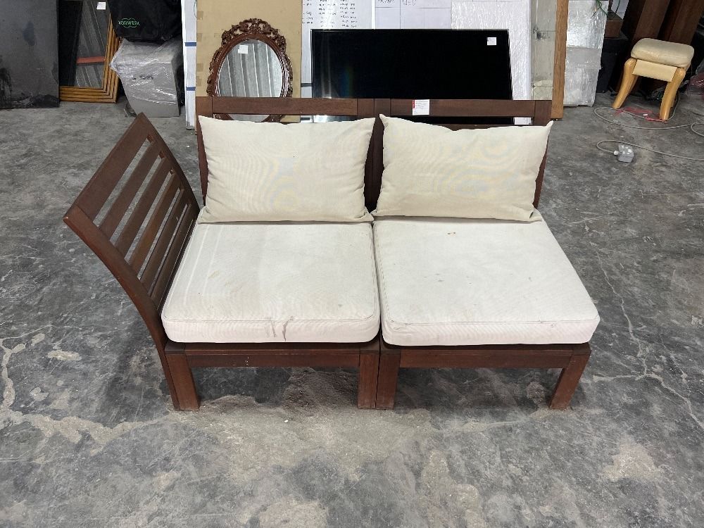 Applaro couch shop