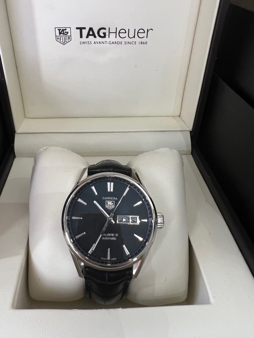 Harga tag heuer on sale carrera