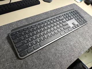 （分類：）位於 。 由 henLI 提交（商品編號 1199003158，圖片 1）。簡介： 。