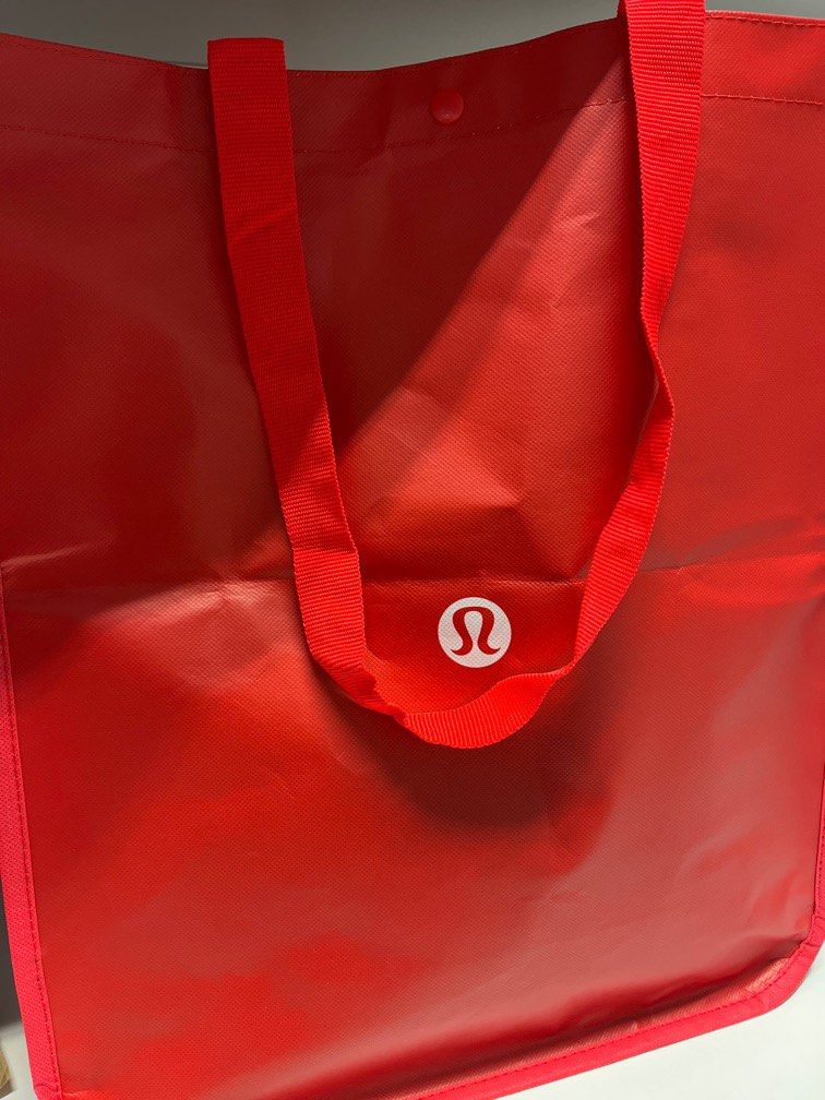 Lululemon reusable tote bag, Women's Fashion, Activewear on Carousell
