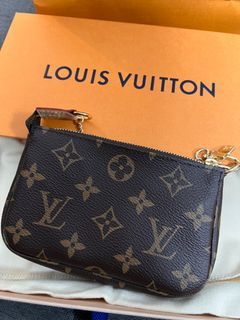 Authentic LV M81760 Mini Pochette 2022 Vivienne Holiday Collection, Luxury,  Bags & Wallets on Carousell