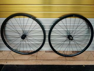 Frameset and wheelset Collection item 1