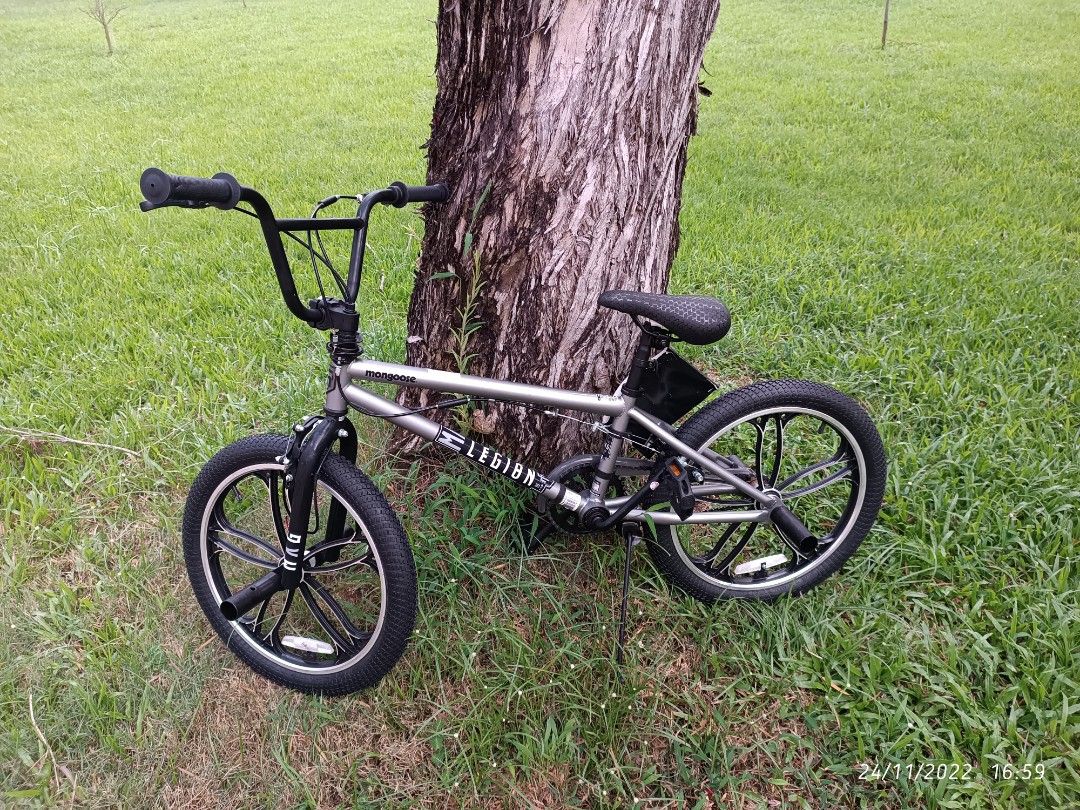 Mongoose legion mag sale freestyle bmx bike