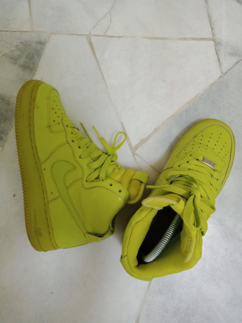 Nike air force outlet 1 high neon
