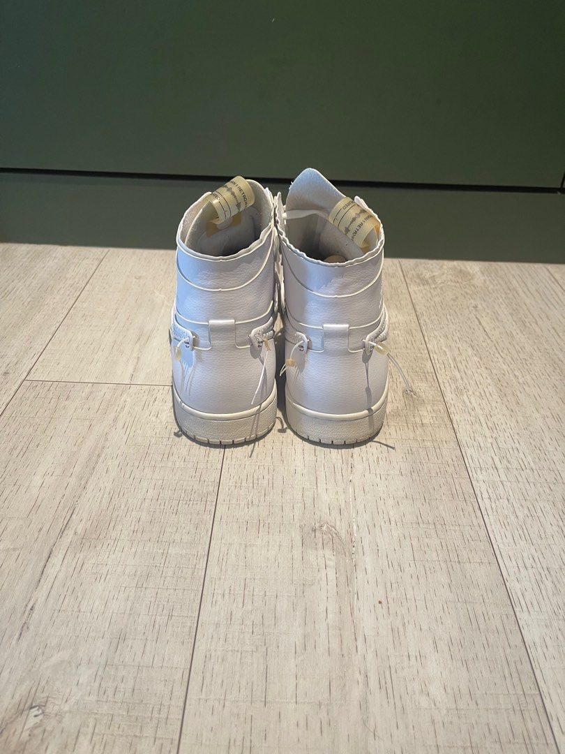 Air jordan outlet noise cancelling