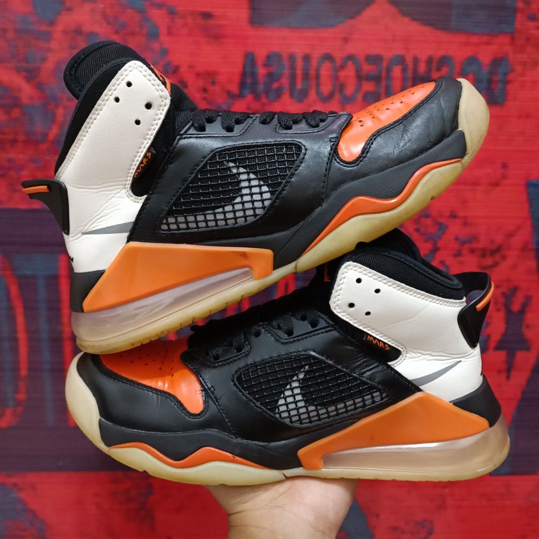 Nike Air Jordan Mars 270 Shattered Backboard Fesyen Pria Sepatu