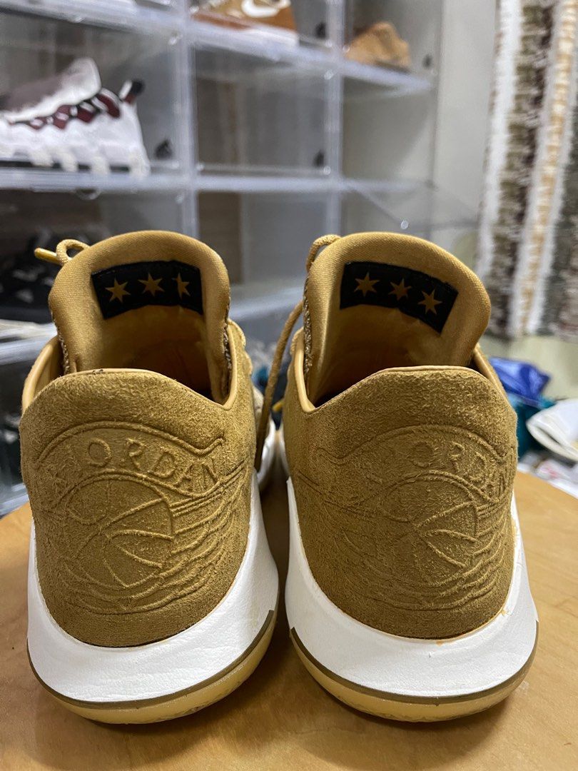 Air jordan xxxii deals low wheat
