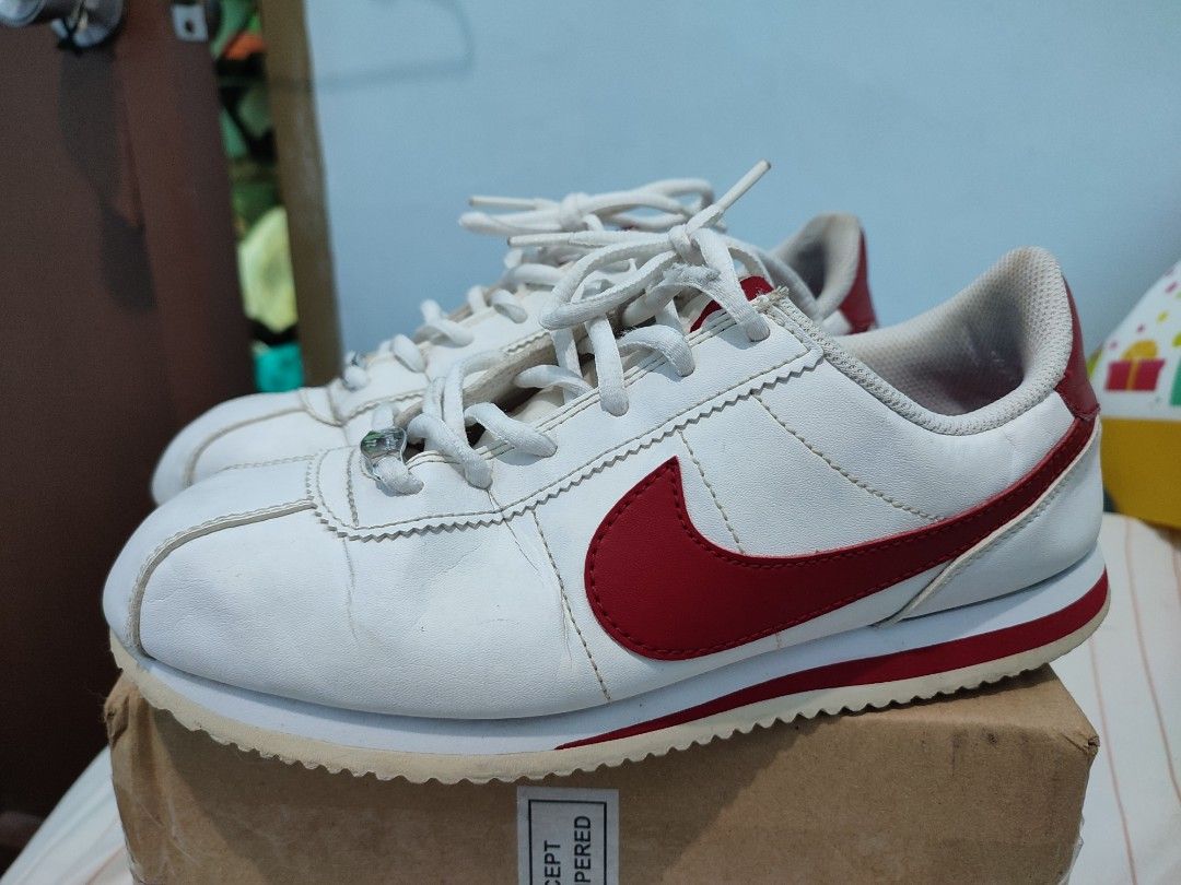 Cortez white gym red hot sale