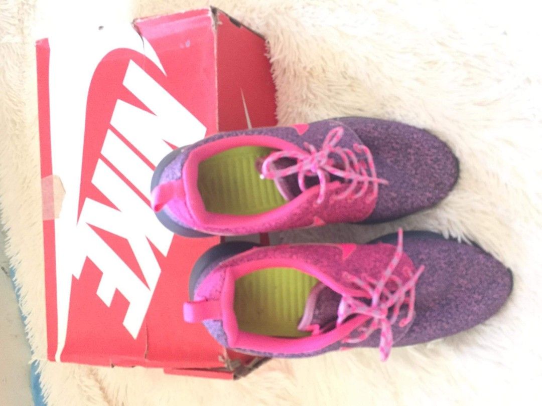 Roshe run on sale purpura
