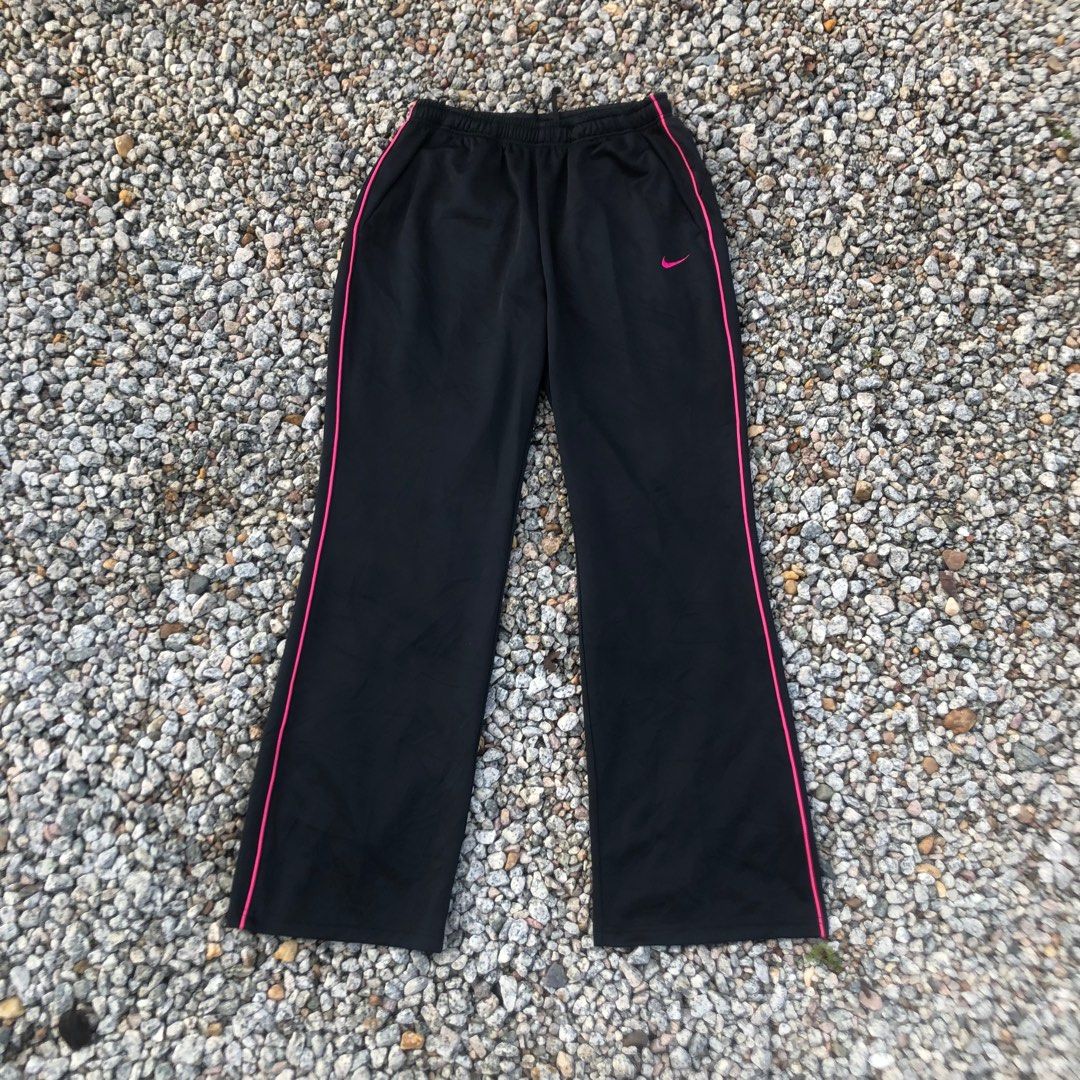 Nike deals bootcut joggers