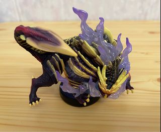 （分類：）位於 。 由 monew 提交（商品編號 1198880712，圖片 1）。簡介： 。