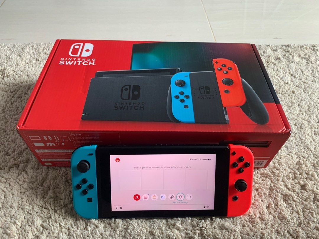 Nintendo Switch V2 Tip Tip Condition 99 Like New Fullset (No Scratches
