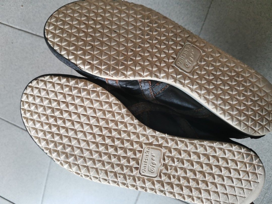 onitsuka triple black