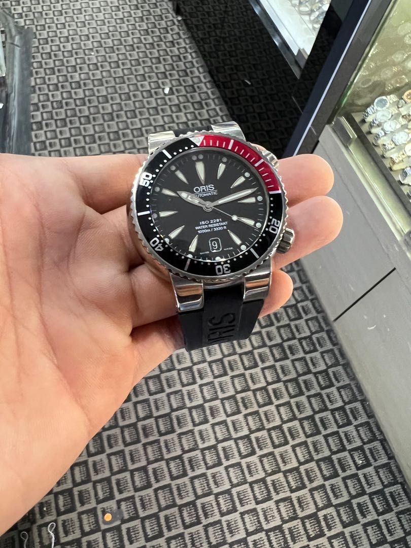 Oris diver hotsell titanium 1000m