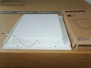 PHILIPS 14W LED lights