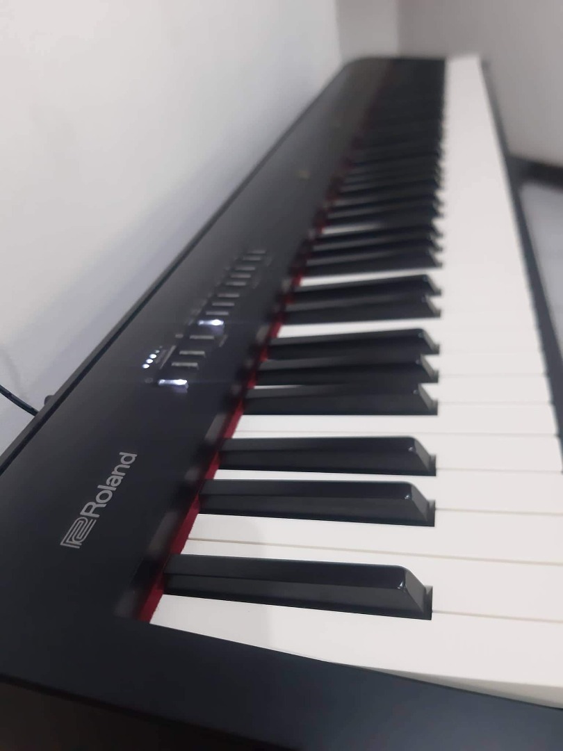ROLAND FP30, Audio, Other Audio Equipment on Carousell