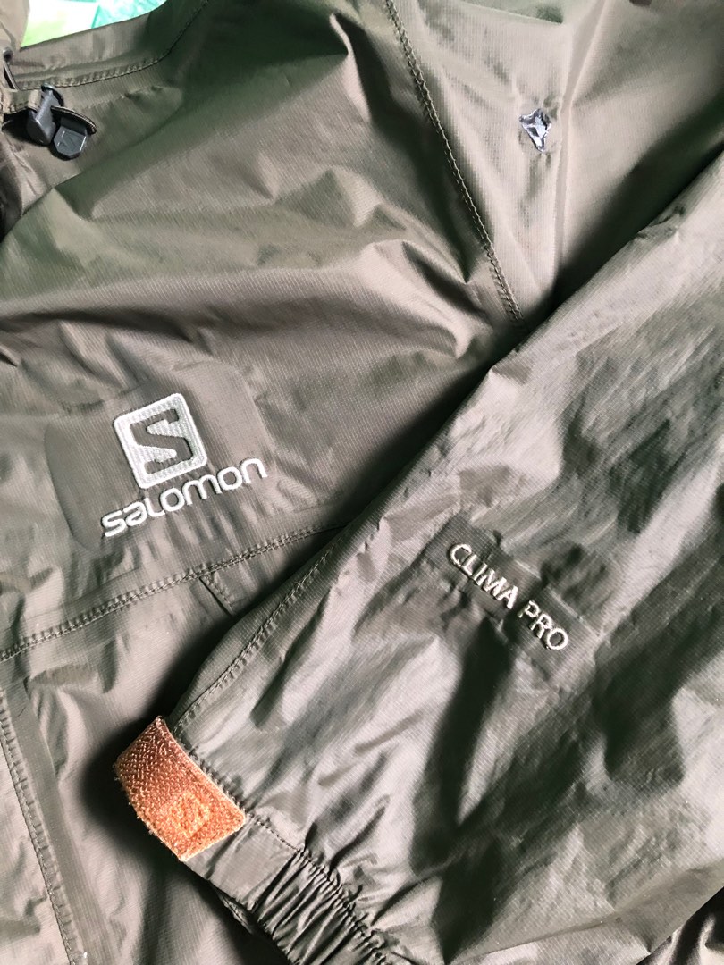 SALOMON JACKET, Men's Fashion, Coats, Jackets and Outerwear on Carousell